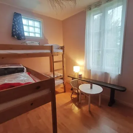 Semesterbostad Maison Les Buissonnets Saint-Pair-sur-Mer